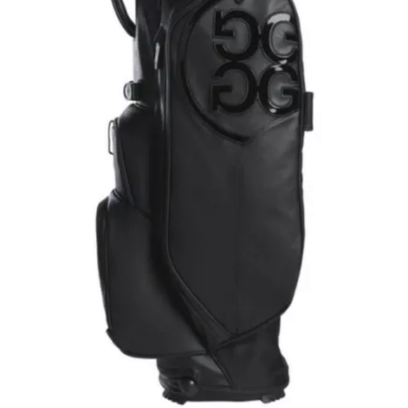 G/FORE Skulls and T’s Debossed Black Transporter Tour Carry Golf Bag - Picture 3 of 7